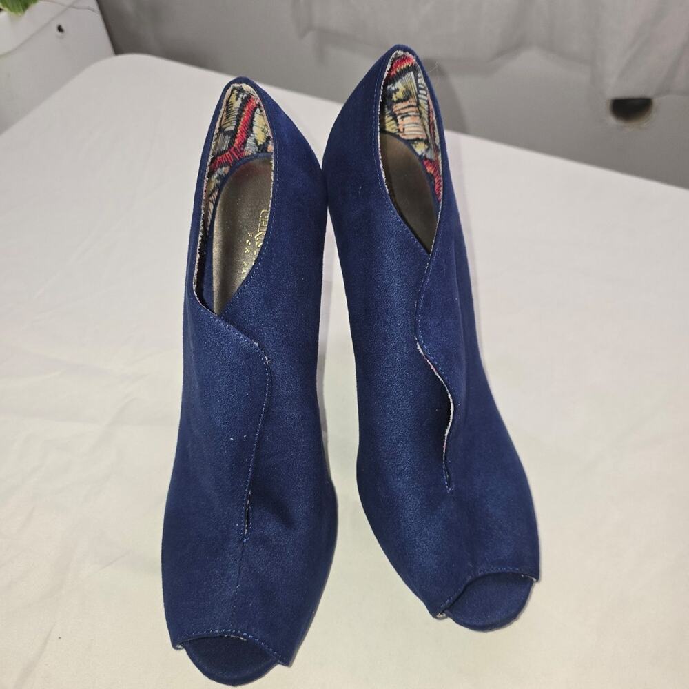 Christian Siriano navy blue suede shoe heels size 10 - Picture 2 of 5